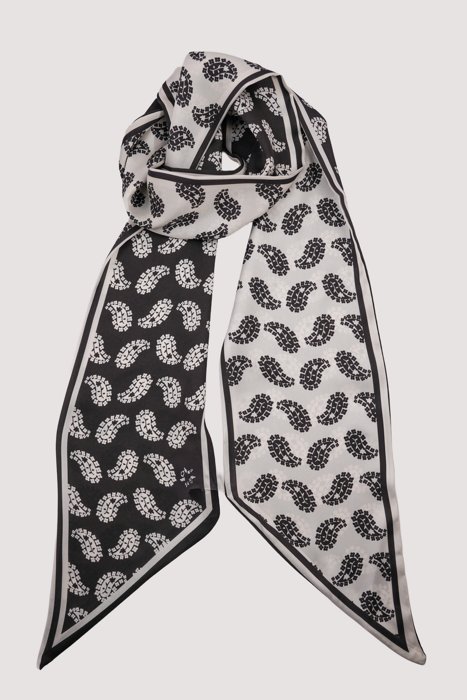 Black Paisley Rockin