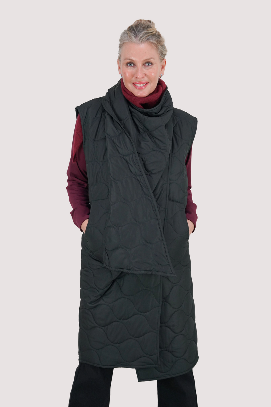 Black Architectual Puffer