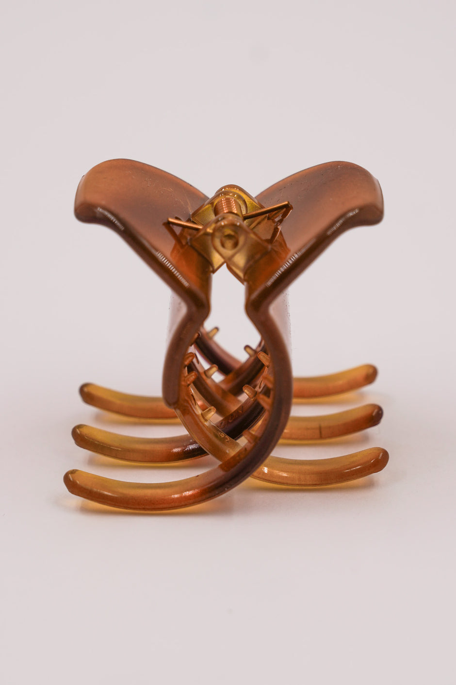 Caramel Snap Hair Clip - desray.co.za