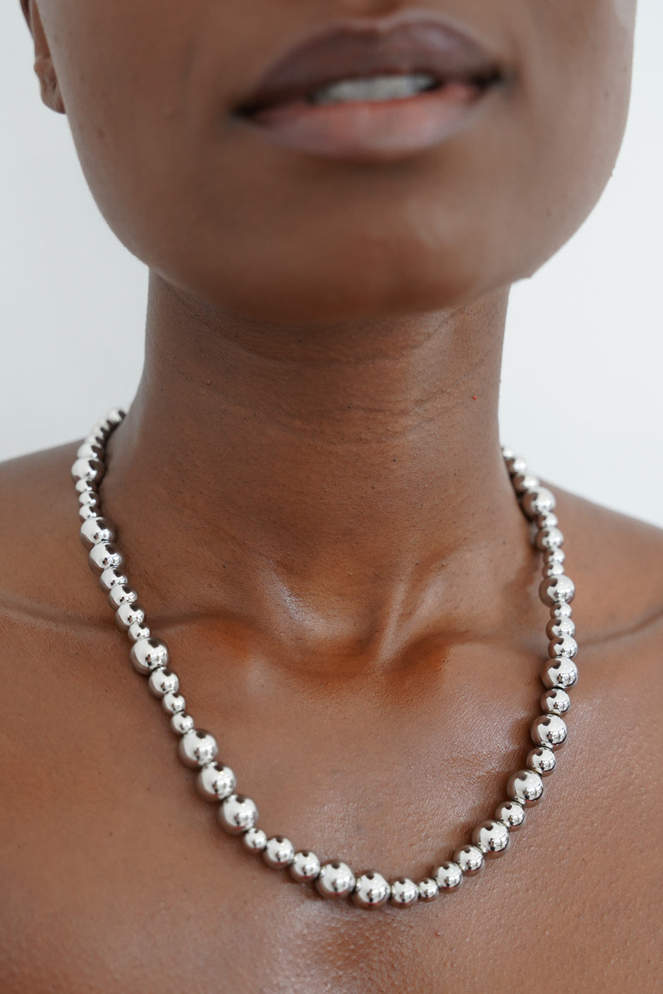Silver Ball Necklace - desray.co.za