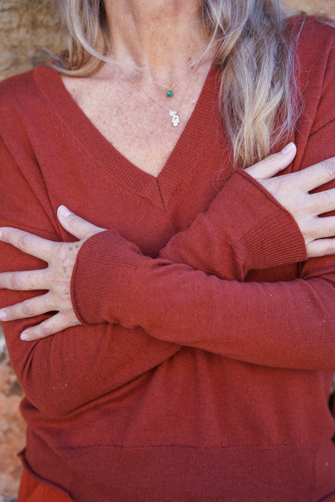 Rust V Neck Pullover - desray.co.za