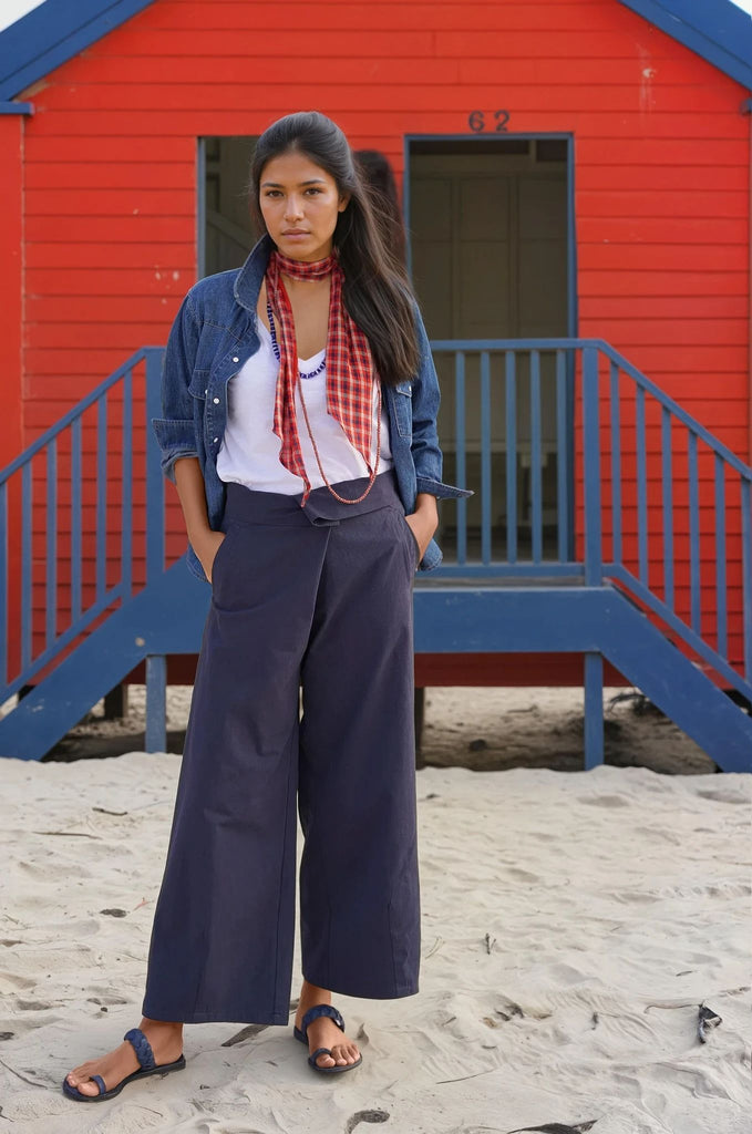 Navy Haylee Pants - desray.co.za