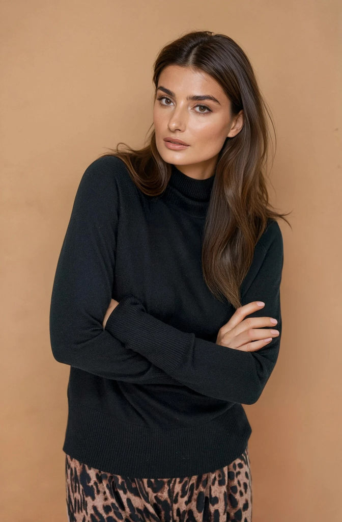 Black Poloneck - desray.co.za