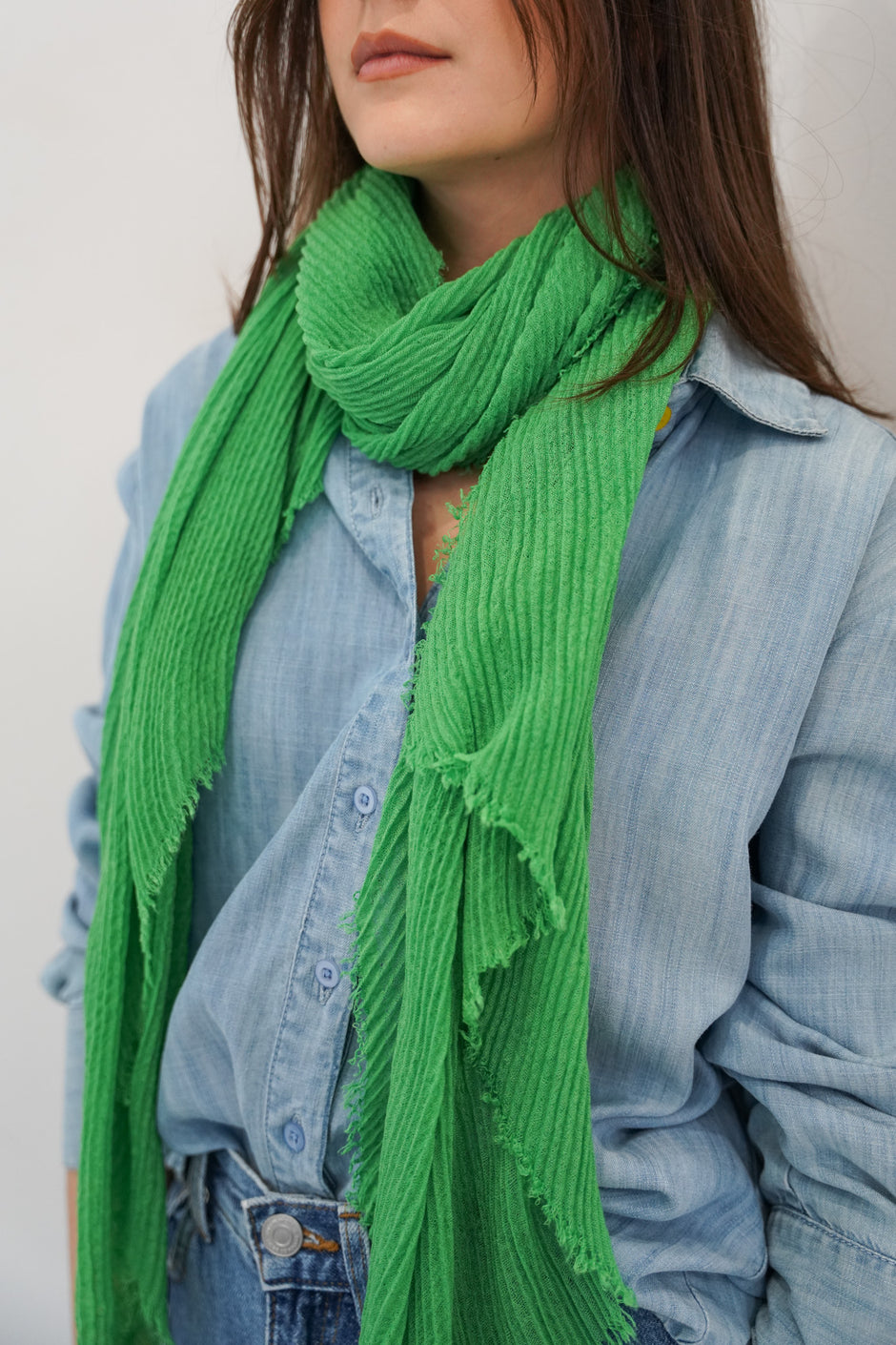Green Crinkle Scarf - desray.co.za