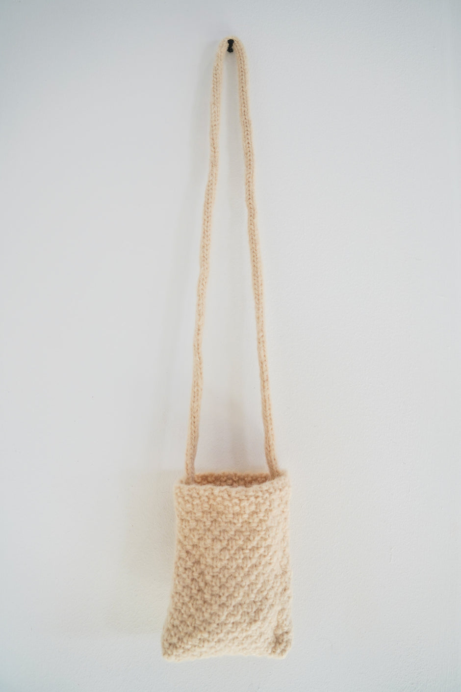 Cream Knitted Sling Pouch - desray.co.za
