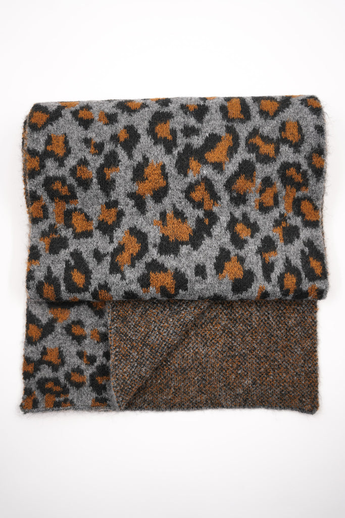 Animal Knitted Scarf - desray.co.za