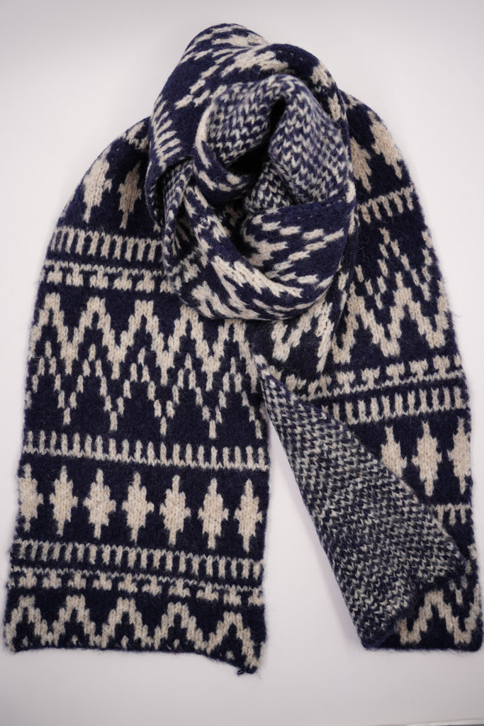 Navy Flamestitch Knitted Scarf - desray.co.za