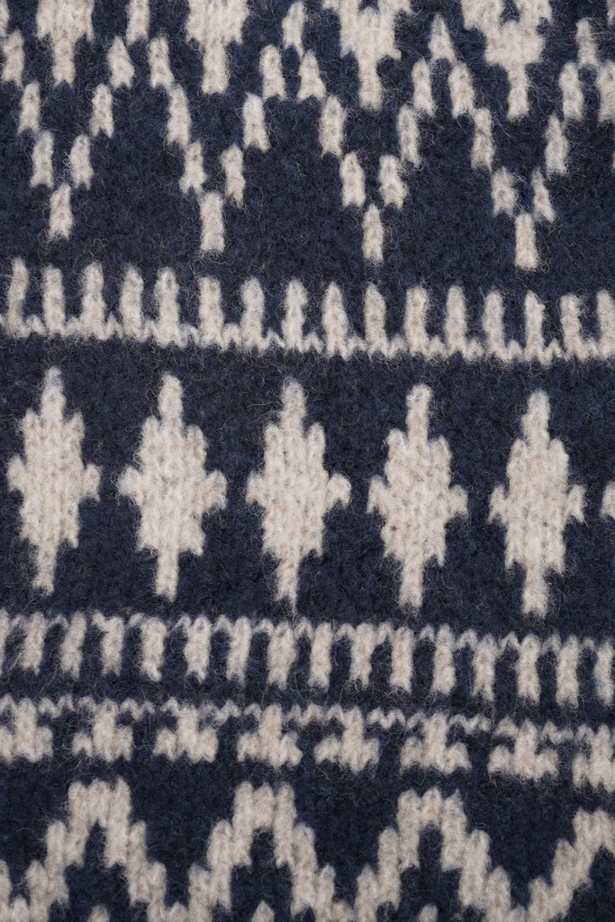 Navy Flamestitch Knitted Scarf - desray.co.za