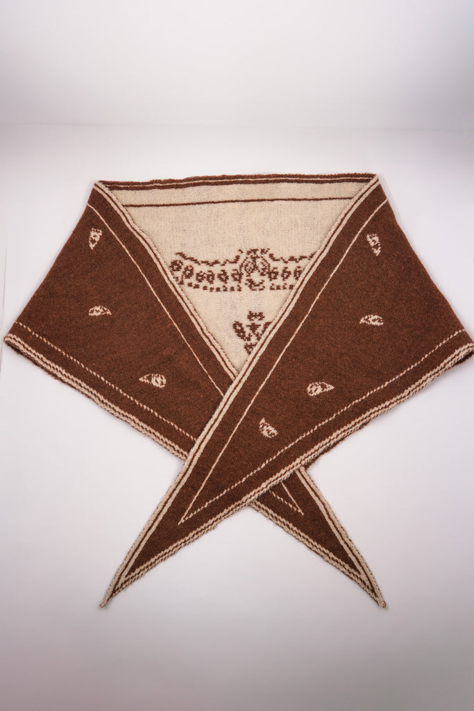 Caramel Paisley Triangular Scarf - desray.co.za