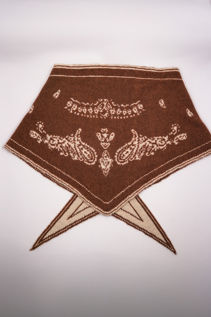 Caramel Paisley Triangular Scarf - desray.co.za