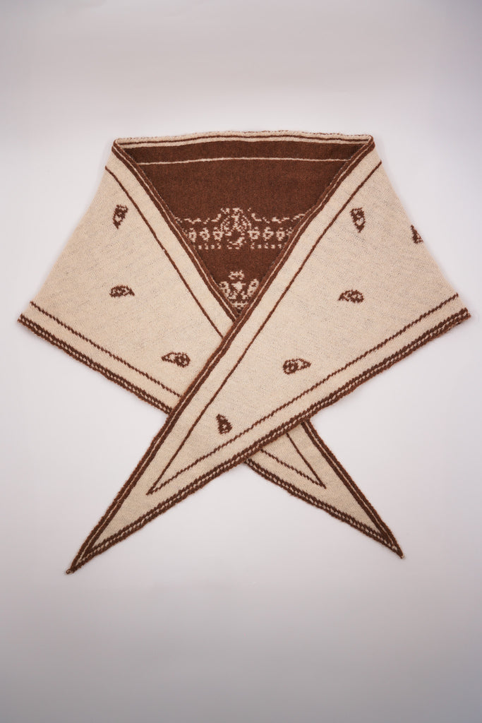 Caramel Paisley Triangular Scarf - desray.co.za