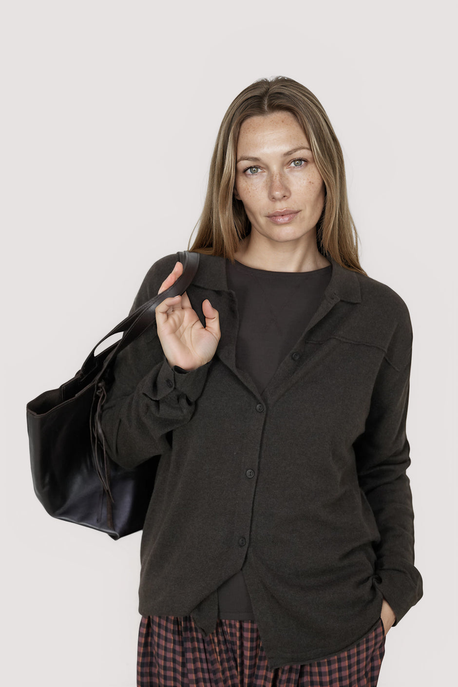 Choc Round Neck Long Sleeve Tee