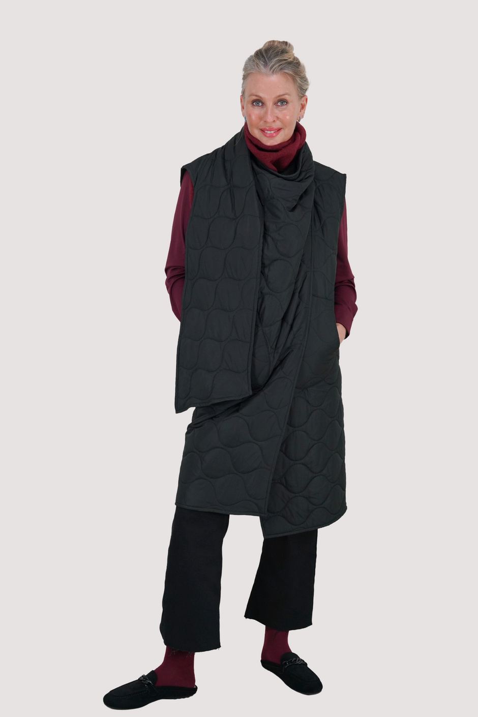 Black Architectual Puffer