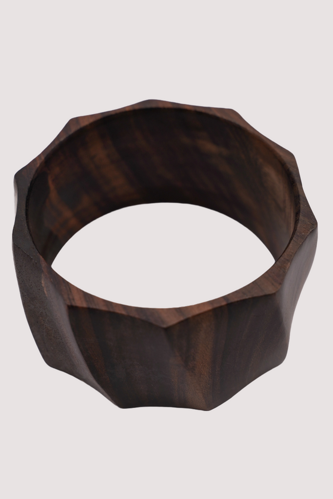 Brown Ripple Bangle - desray.co.za