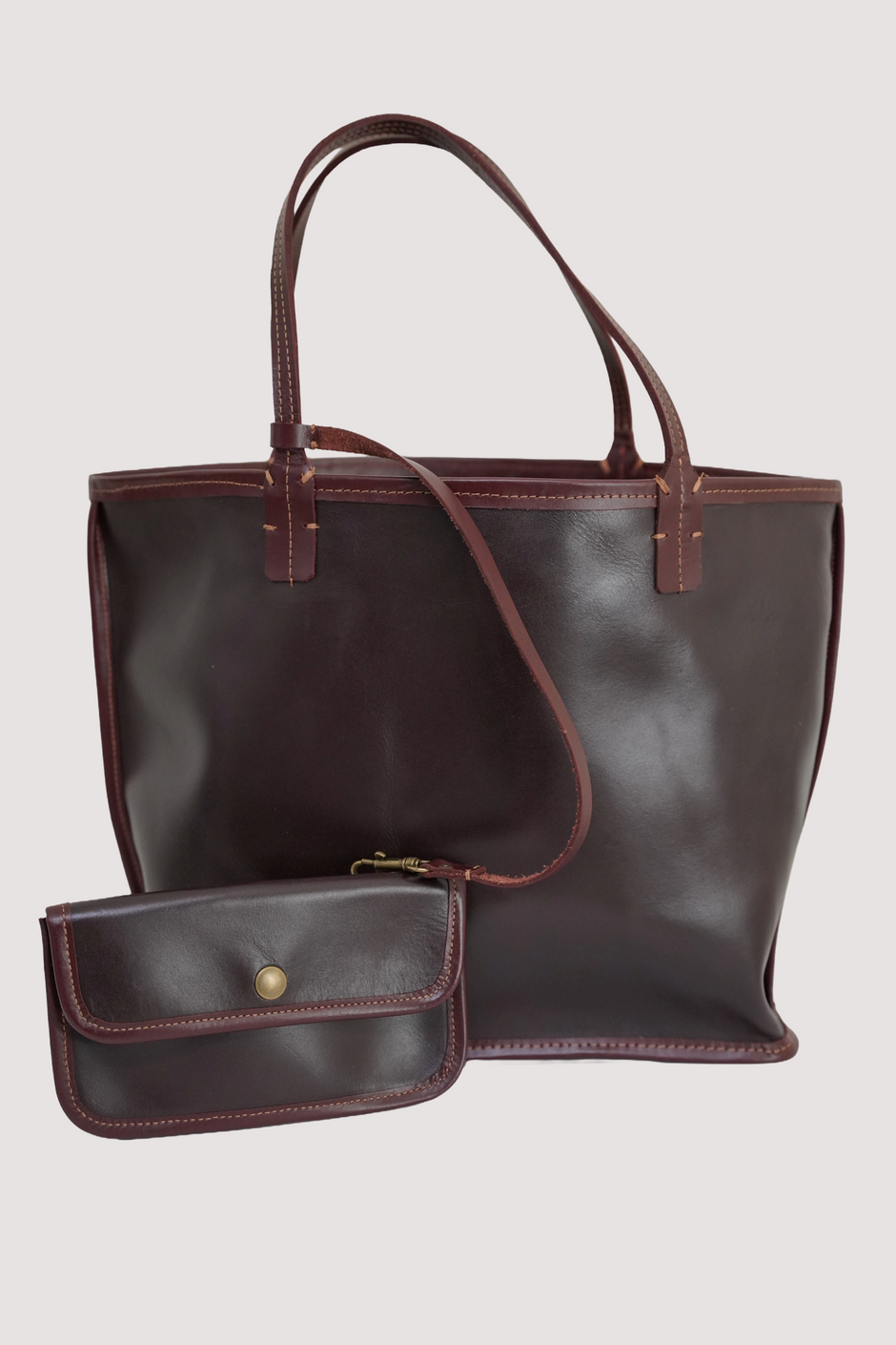 Chestnut Small Travel Bag
