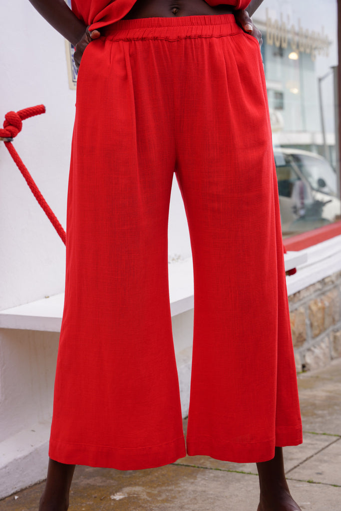 Red Cropped Pull On Pants - desray.co.za