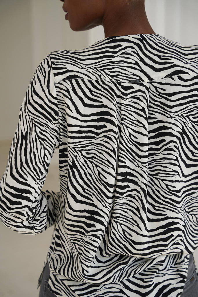 Zebra Foldover Shirt - desray.co.za